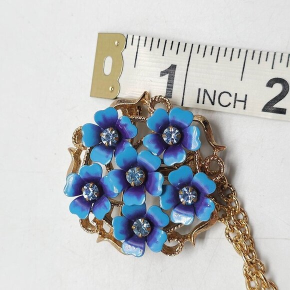 1972 AVON Floral Brooch Necklace Blue Enamel Flowers Rhinestones 26 Inches - Picture 5 of 6